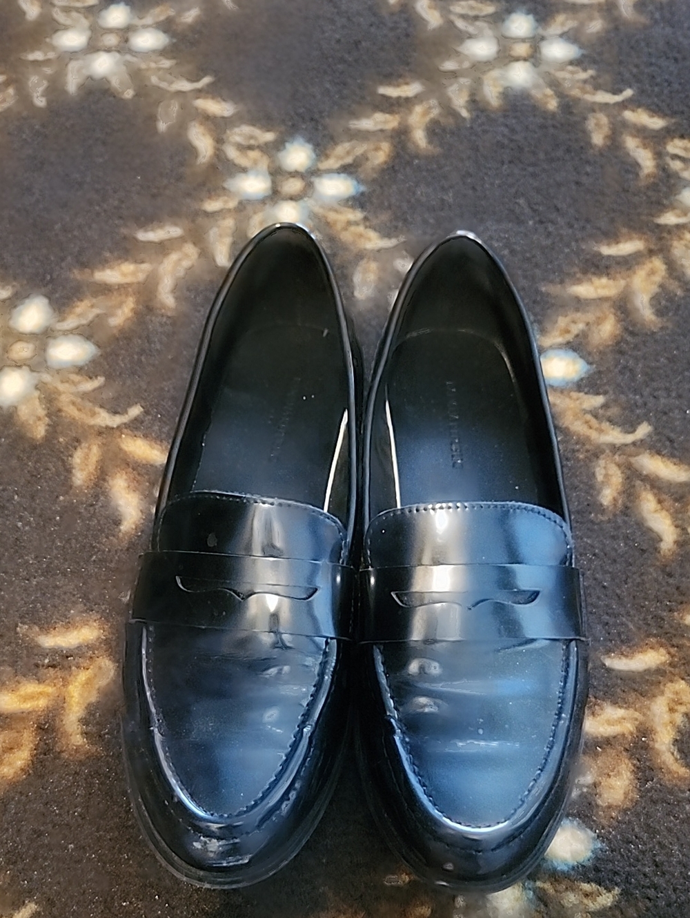 Banana Republic Black Patent Penny Loafers - Women's Flats